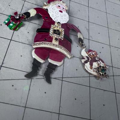 LATR 2 GO SANTA  Pendant 