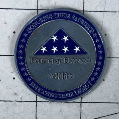 FOLDS OF HONOR Medallion Coin