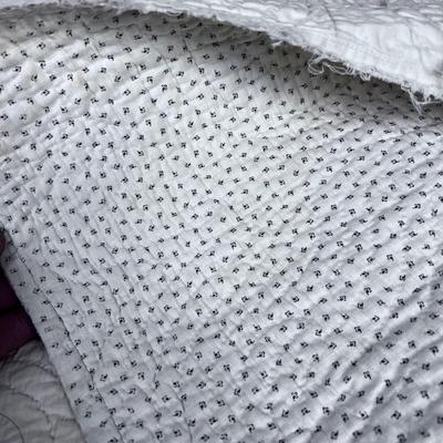 Antique Hand Made Quilt White/Ivory 