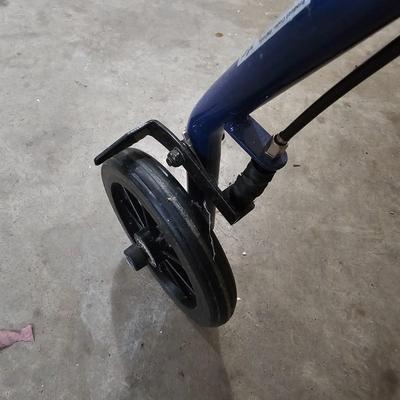 Assortment of Ambulatory Equipment (G-JS)