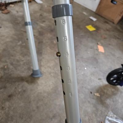 Assortment of Ambulatory Equipment (G-JS)