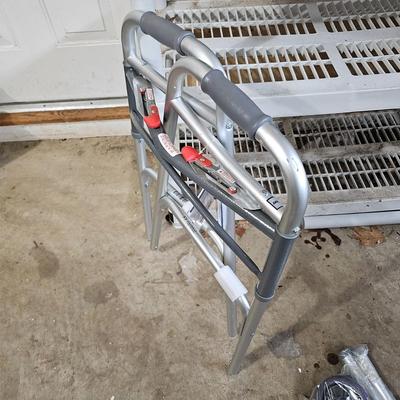 Assortment of Ambulatory Equipment (G-JS)