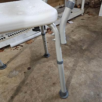 Assortment of Ambulatory Equipment (G-JS)