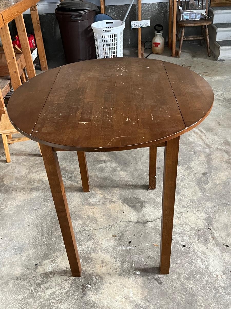 Cute fold down table with two stools