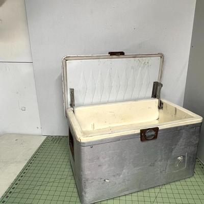 Vintage Cooler