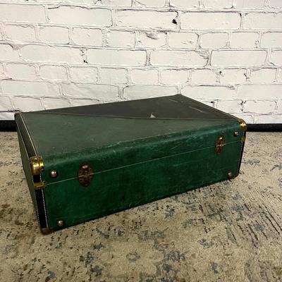 Vintage Stratoway Hardsided Suitcase
