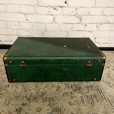 Vintage Stratoway Hardsided Suitcase
