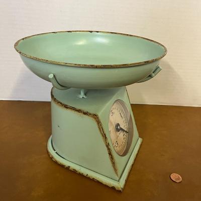 Decorative Scale