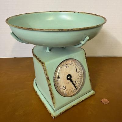 Decorative Scale