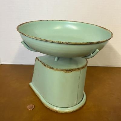 Decorative Scale
