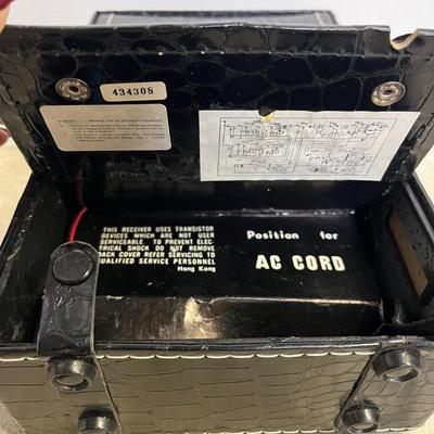 Vintage Solid State Multi Band Radio