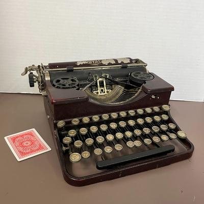 Vintage Royal Portable Typewriter