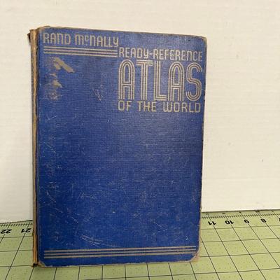 Lot of Vintage Atlases and Almanacs