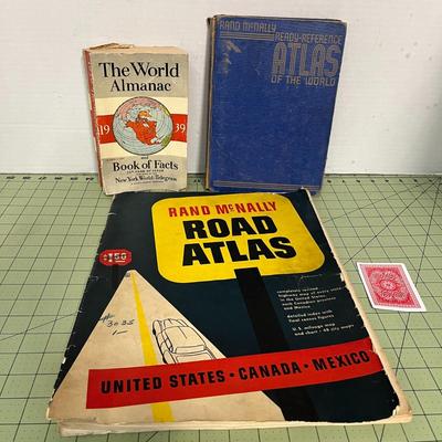 Lot of Vintage Atlases and Almanacs