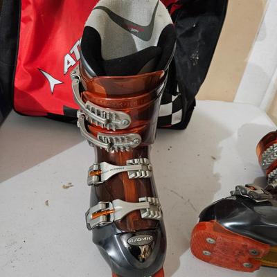 Atomic, Rossignol and a Boot Bag (G-DW)