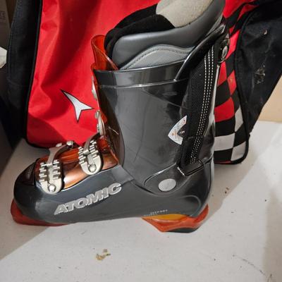 Atomic, Rossignol and a Boot Bag (G-DW)