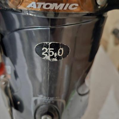 Atomic, Rossignol and a Boot Bag (G-DW)