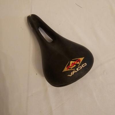 Variety of Bike Seats & Accessories (G-JS)