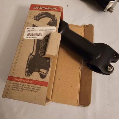 Variety of Bike Seats & Accessories (G-JS)