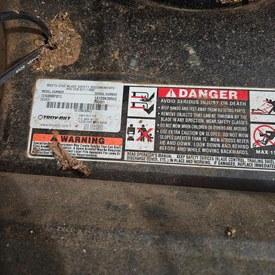 Troy-Bilt 21" Self Propelled Mower and Gas Cans (G-DW)