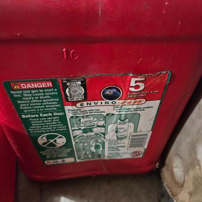 Troy-Bilt 21" Self Propelled Mower and Gas Cans (G-DW)