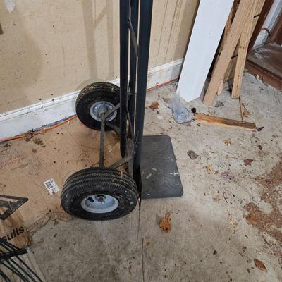 Black&Decker Hedge Trimmer, Hand Truck and Yard Tools (G-DW)