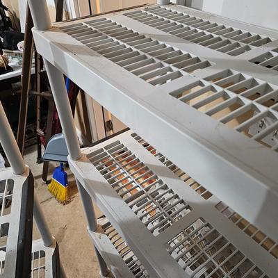3 Sets of Plastic Shelves (G-JS)