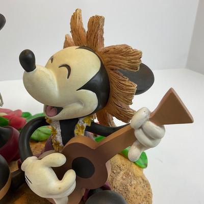 -18- HOME | Disney Mickey & Minnie Hawaiian Hula Palm Tree Table Lamp