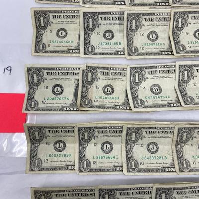 Lot of 19 1985 $1 bills