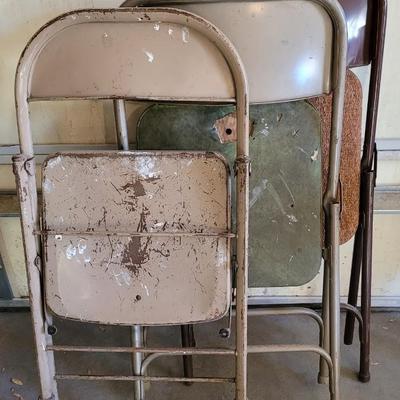 (3) Folding Chairs