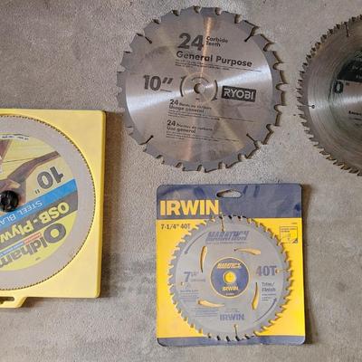 Multiple Saw Blades