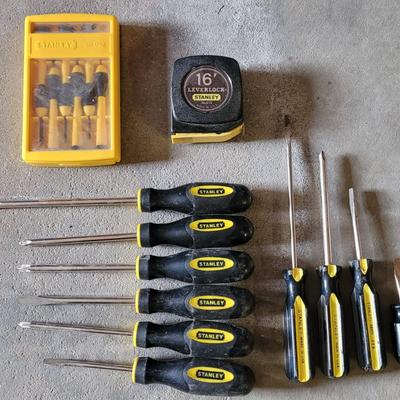 STANLEY Screwdrivers and Tape Measure