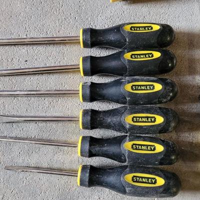 STANLEY Screwdrivers and Tape Measure