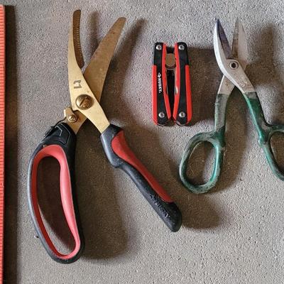 Husky Multi Tool and Multipurpose Scissors