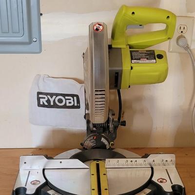 RYOBI 10" Compound Miter Saw