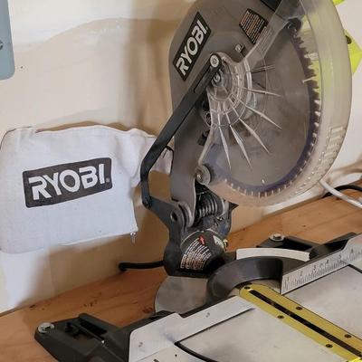 RYOBI 10" Compound Miter Saw
