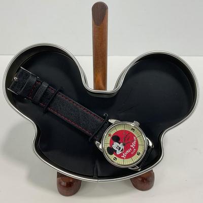 -27- COLLECTIBLE | 2005 Mickey Mouse Club Character Watch & Tin | 50th Anniversary