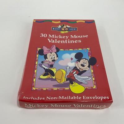 -29- COLLECTIBLE | Misc. Mickey Mouse Valentine/Candy Items