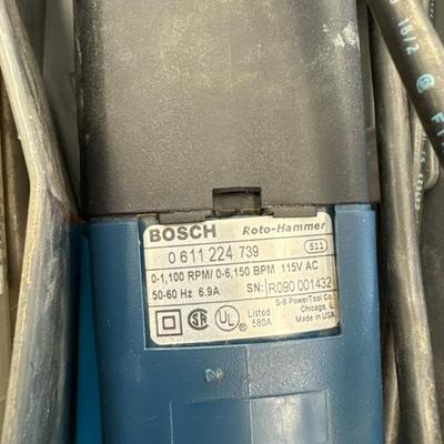 LOT 911 Bosch roto hammer tool set