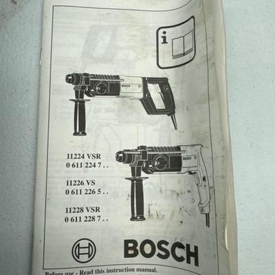 LOT 911 Bosch roto hammer tool set