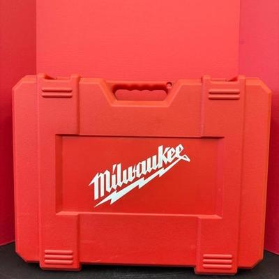 LOT 912 Milwaukee Super Sawzall Magum Combo kit