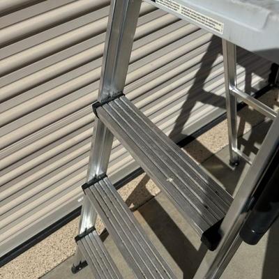 Lot 879 Cosco 6 foot step ladder