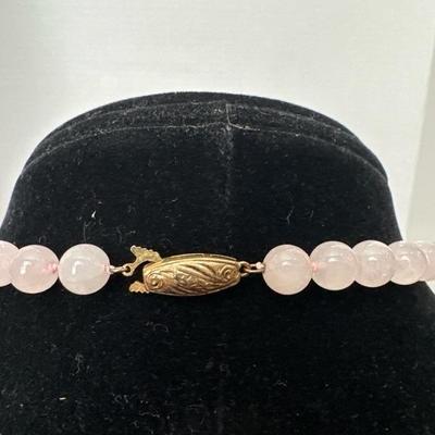 Lot 1018 pink rose quartz round beaded necklace and 2 mirrors
