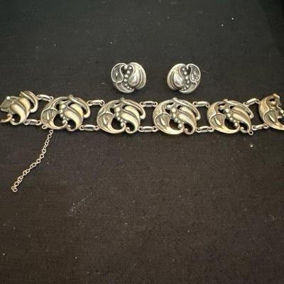 Lot 1021 sterling bracelet and earrings