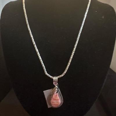 Lot 1031 necklace and pendant 925