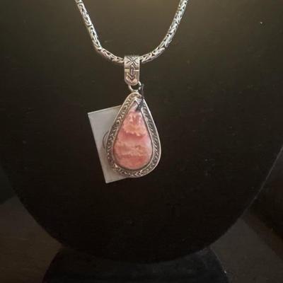 Lot 1031 necklace and pendant 925