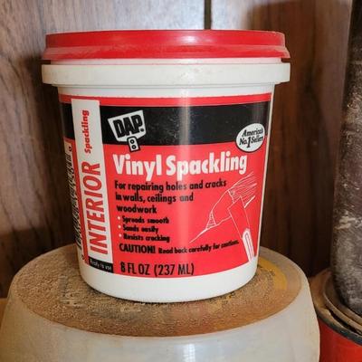 Spackling, Filler, & Glue Hide