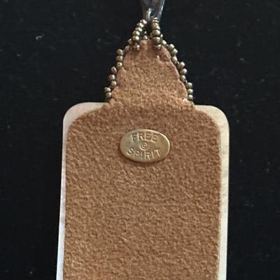 Lot 1033 necklaces