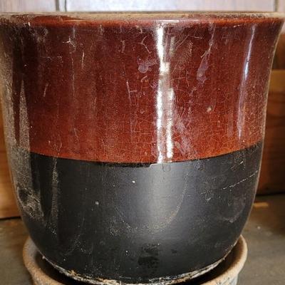 Brown & Black Planters