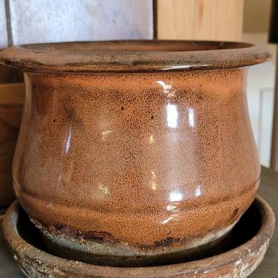 Brown & Black Planters